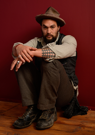 Illustration for article titled Jason Momoa Is Not Khal Drogo: 'I'm Not Even the King of My Own House'